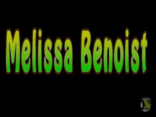 Melissa Benoist -Trepando