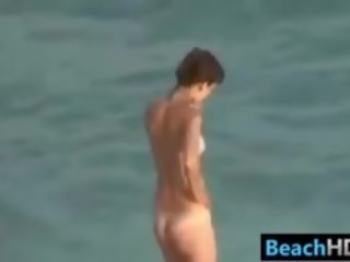 Amateur People Fucking At The Beach